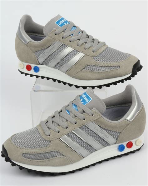 adidas la trainers men grey.